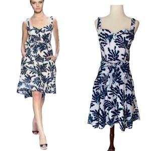 Diane Von Furstenberg Revel Blue & White Coral Bow Detail Fit & Flare Dress - 8